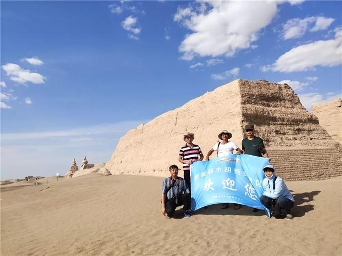 文明旅游进车站,志愿服务在行动!